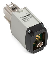50 Ω TekVPI to TekConnect Probe Adapter